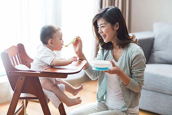 怀孕中期生男孩子的征兆有哪些？多吃碱性食物生男孩子的机率大？